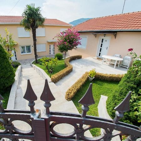 Guest House Agava Mostar Extérieur photo