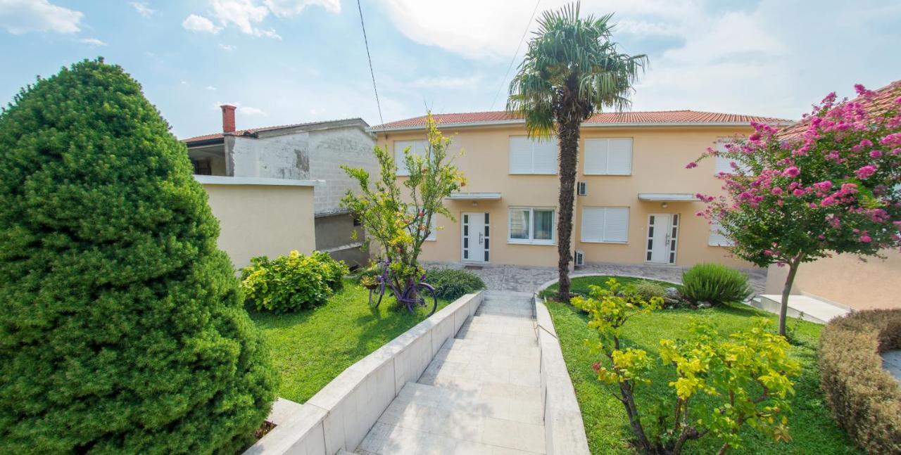 Guest House Agava Mostar Extérieur photo
